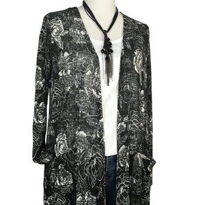 LuLaRoe Sarah Duster – Noir Floral Elegance